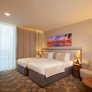 Signature Twin Room